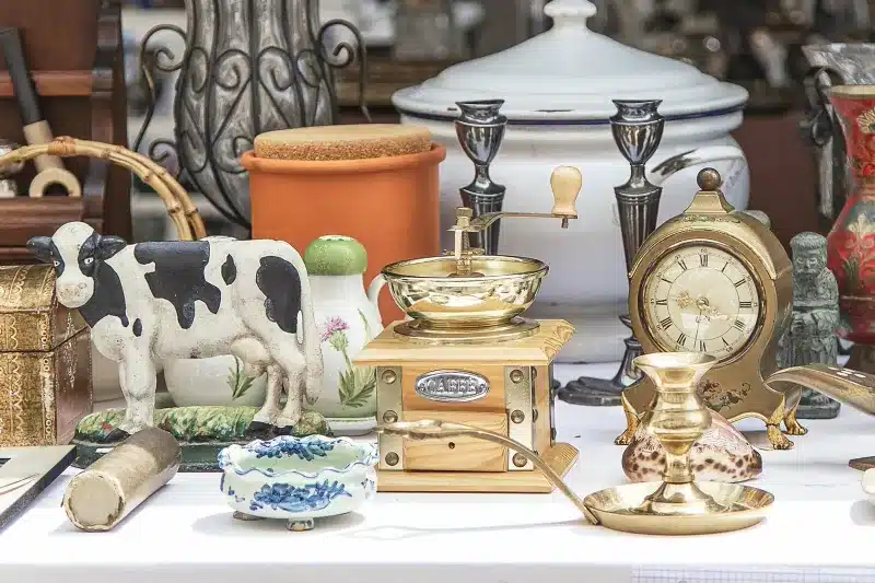 Antiques & Collectibles